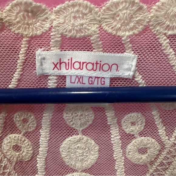 Xhilaration Cream Lace Fitted Long Sleeve Blouse - Picture 2 of 5